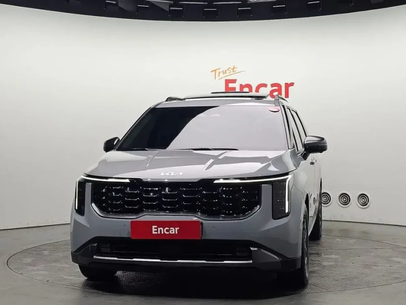 2024 Kia Carnival с пробегом 32 869 км