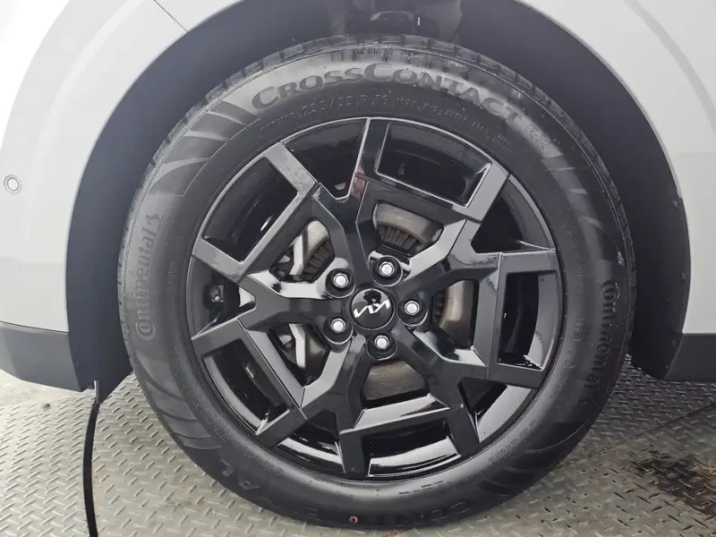 2024 Kia Carnival с пробегом 32 869 км