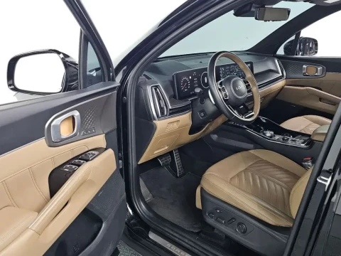 2023 Kia Sorento с пробегом 26 348 км