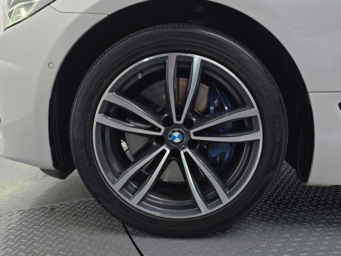 2021 BMW 6 серии с пробегом 81 429 км