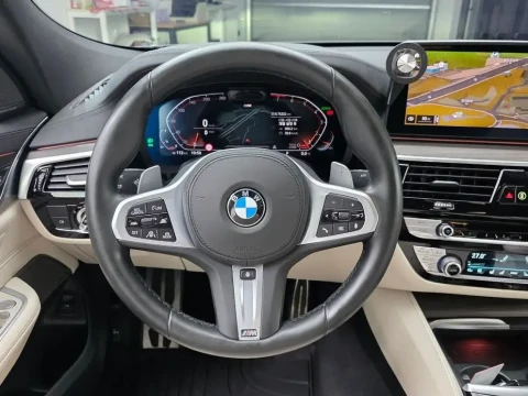 2021 BMW 6 серии с пробегом 75 333 км