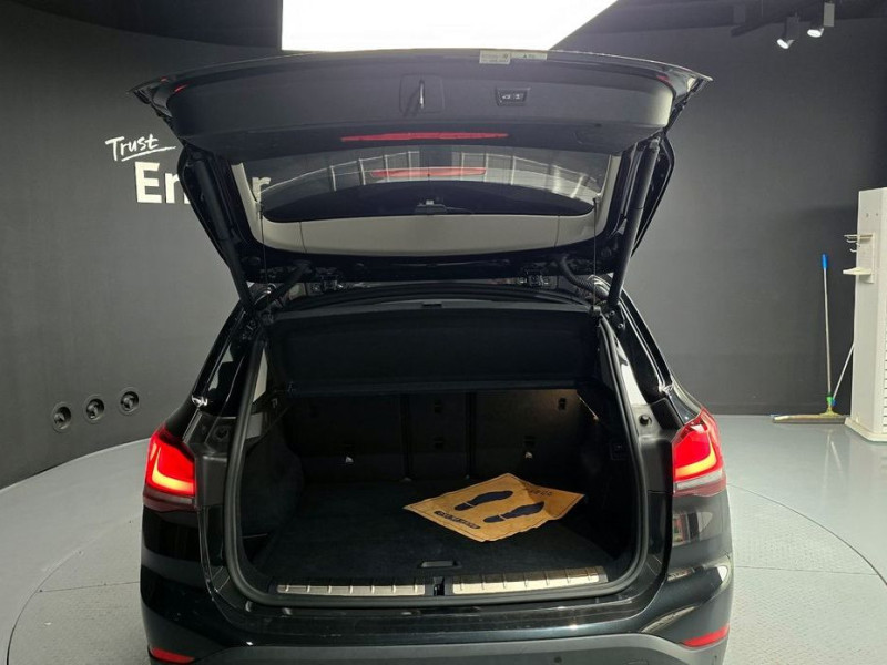 2021 BMW X1 с пробегом 68 077 км