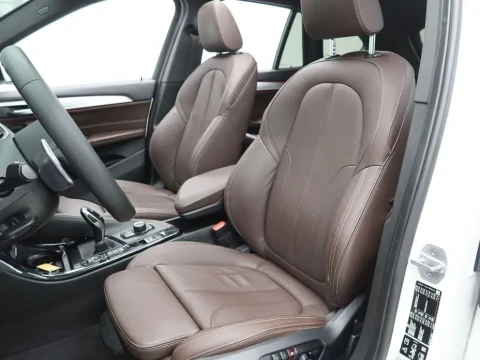 2021 BMW X1 с пробегом 129 922 км