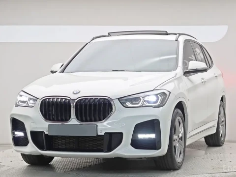 2021 BMW X1 с пробегом 129 922 км