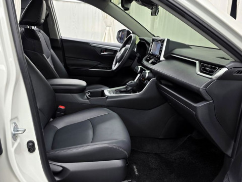 2022 Toyota RAV4 с пробегом 17 223 км