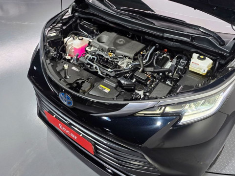 2021 Toyota Sienna с пробегом 47 923 км