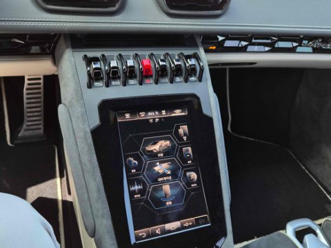 2023 Lamborghini Huracán с пробегом 19 900 км