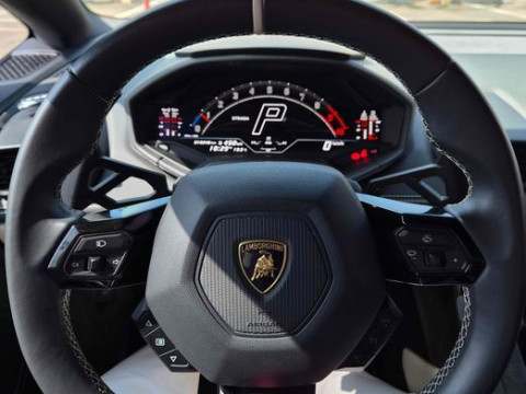 2023 Lamborghini Huracán с пробегом 19 900 км
