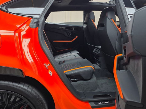 2025 Lamborghini Urus с пробегом 51 км