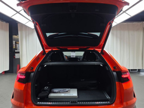 2025 Lamborghini Urus с пробегом 51 км