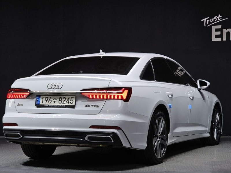 2022 Audi A6 с пробегом 125 275 км