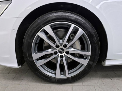 2022 Audi A6 с пробегом 125 275 км