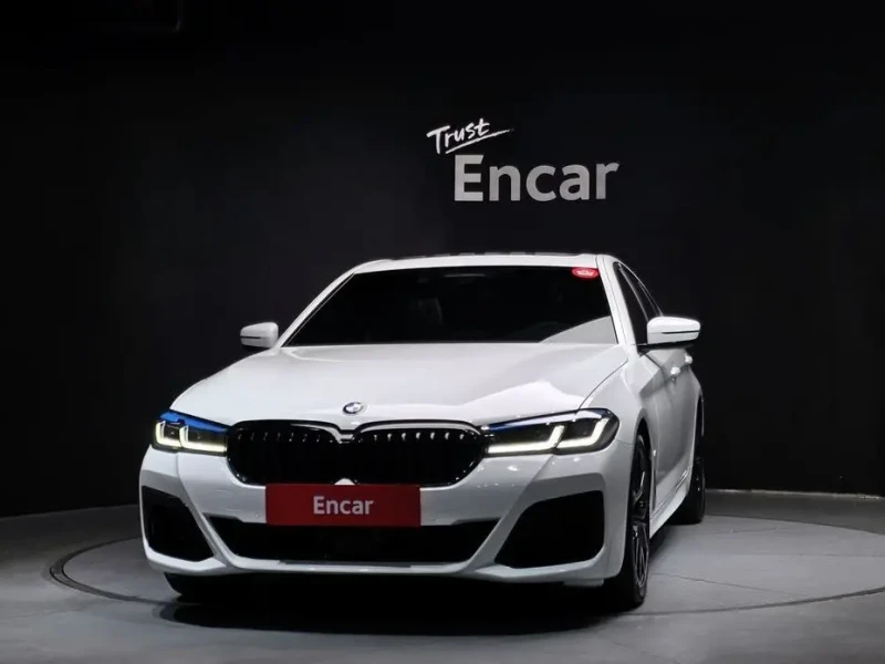 2022 BMW 5 серии с пробегом 37 943 км