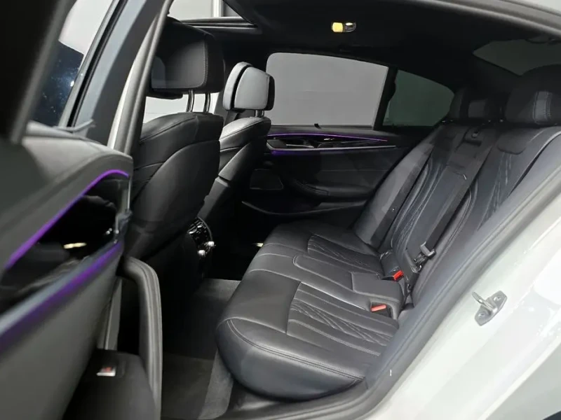 2022 BMW 5 серии с пробегом 37 943 км