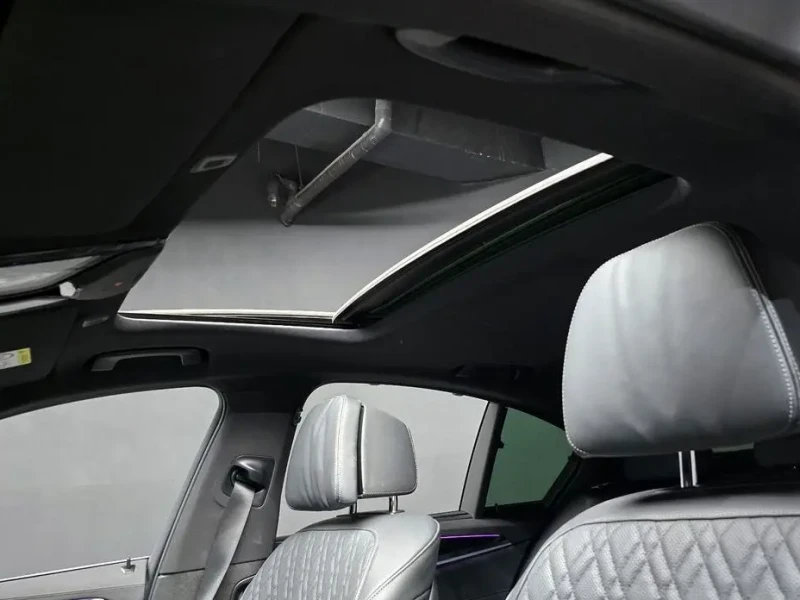 2022 BMW 5 серии с пробегом 37 943 км