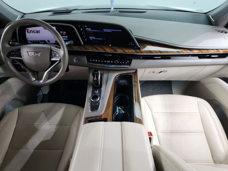 2021 Cadillac Escalade с пробегом 97 471 км