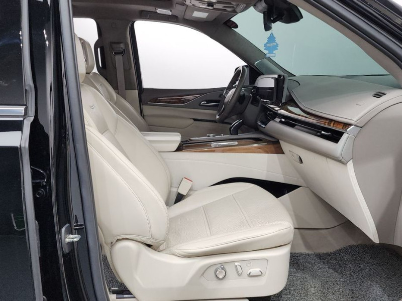 2021 Cadillac Escalade с пробегом 97 471 км