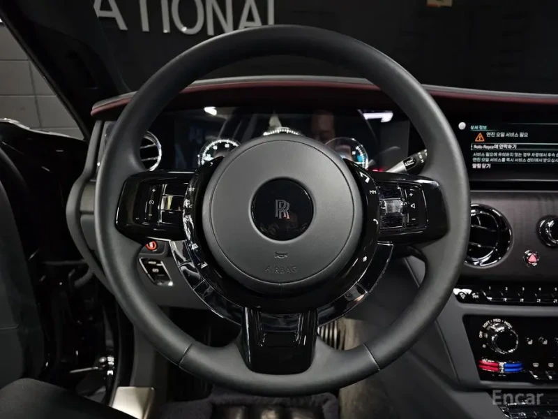 2021 Rolls-Royce Ghost с пробегом 14 000 км