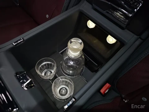 2021 Rolls-Royce Ghost с пробегом 14 000 км