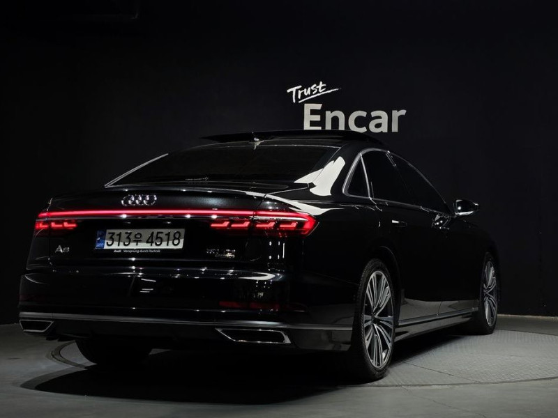 2021 Audi A8 с пробегом 127 445 км