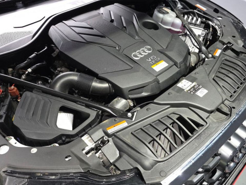 2023 Audi A8 с пробегом 19 436 км