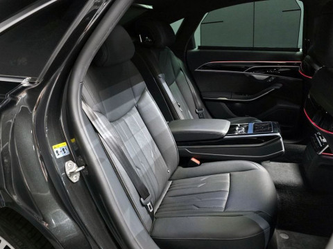 2021 Audi A8 с пробегом 127 445 км