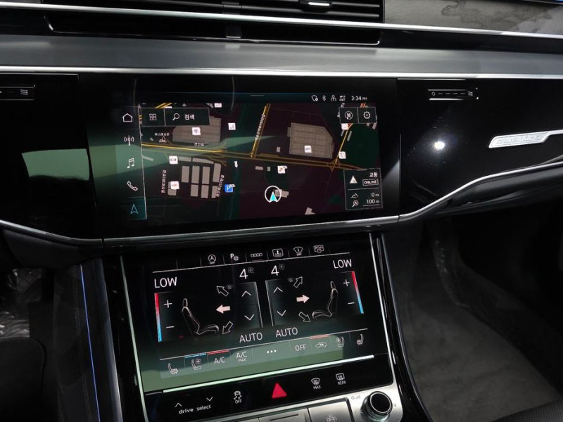 2023 Audi A8 с пробегом 19 436 км