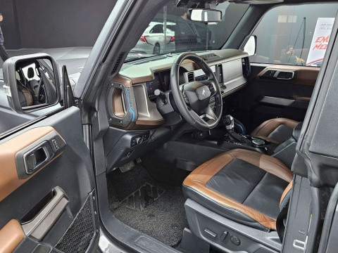 2022 Ford Bronco с пробегом 15 987 км