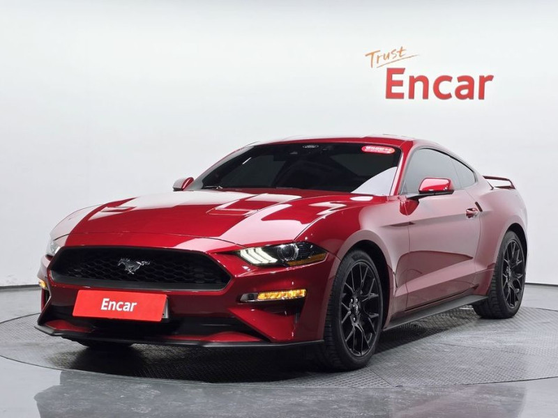 2023 Ford Mustang с пробегом 19 879 км