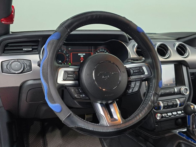 2023 Ford Mustang с пробегом 19 879 км