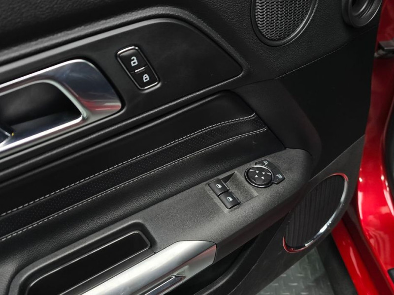 2023 Ford Mustang с пробегом 19 879 км