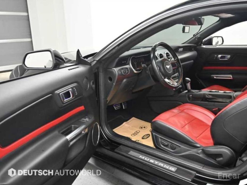 2022 Ford Mustang с пробегом 49 156 км