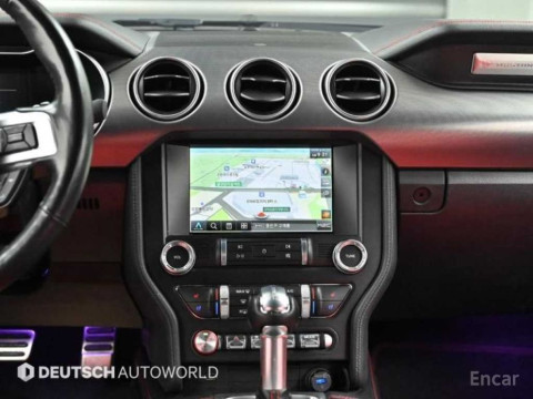 2022 Ford Mustang с пробегом 49 156 км