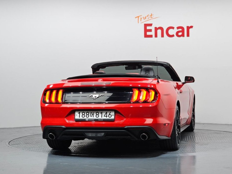 2023 Ford Mustang с пробегом 37 897 км