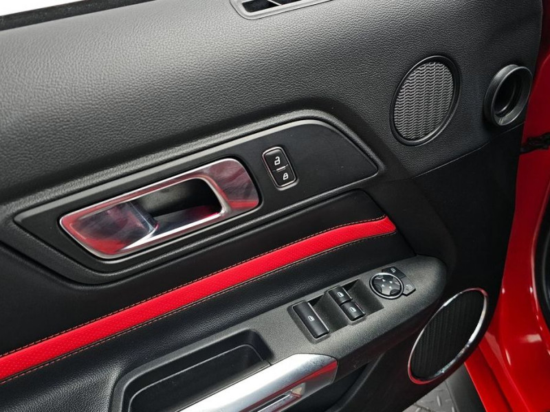 2023 Ford Mustang с пробегом 37 897 км