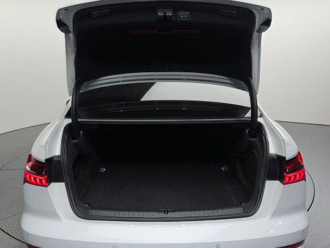 2023 Audi A6 с пробегом 20 854 км