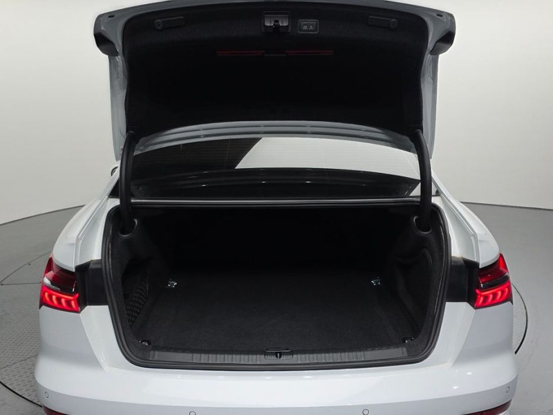 2023 Audi A6 с пробегом 20 854 км