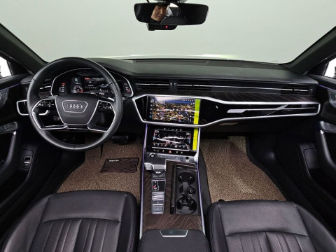 2022 Audi A6 с пробегом 16 967 км