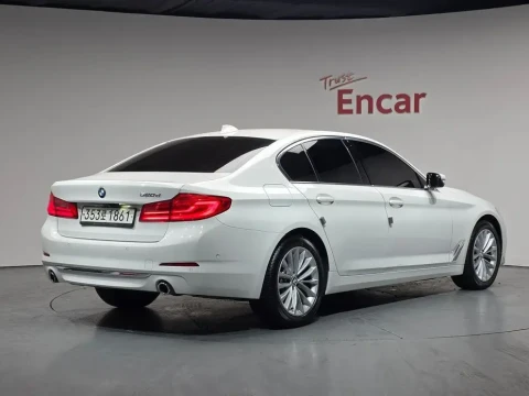 2019 BMW 5 серии с пробегом 66 168 км