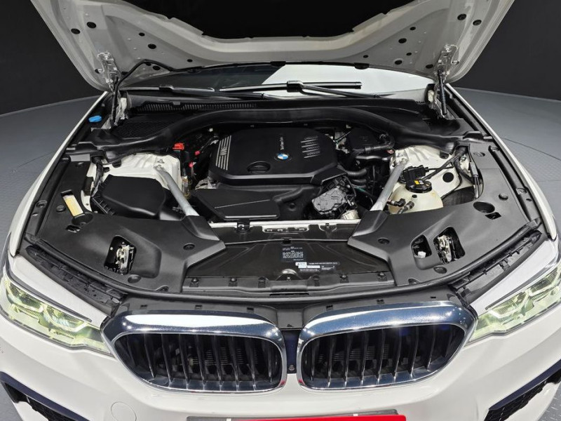 2020 BMW 5 серии с пробегом 105 780 км