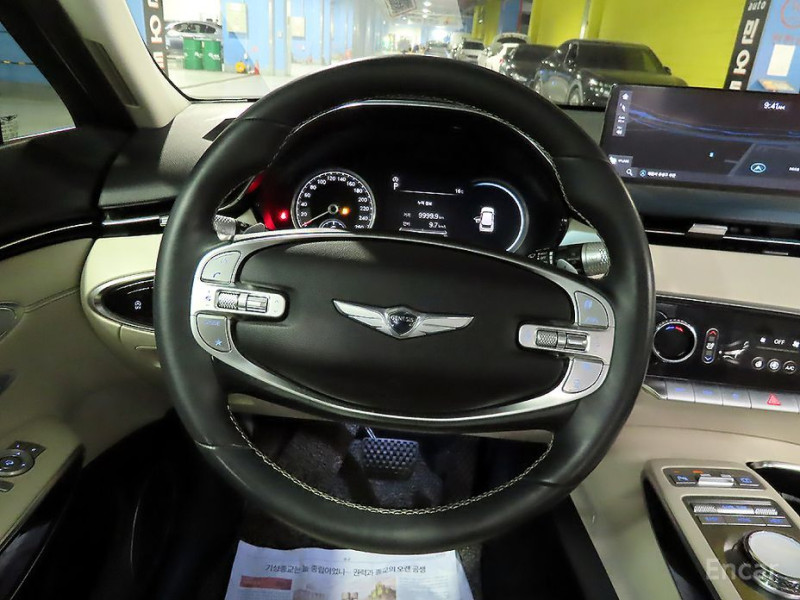 2021 Genesis GV70 с пробегом 48 232 км