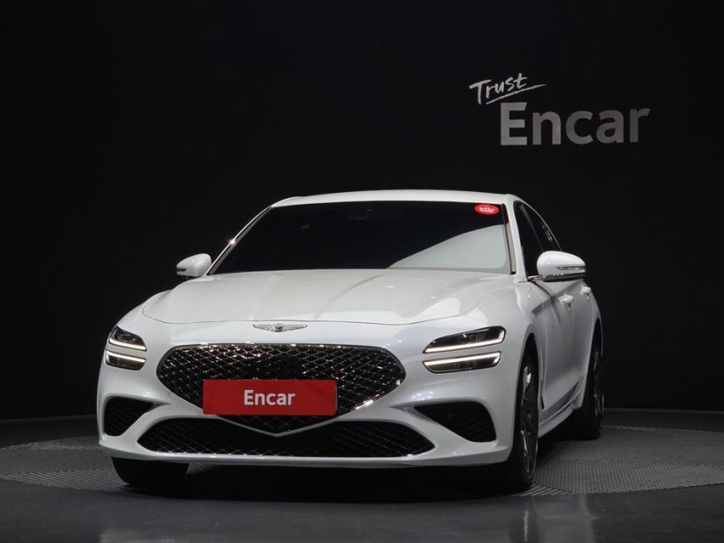 2022 Genesis G70 с пробегом 53 995 км