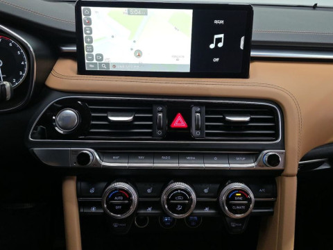 2022 Genesis G70 с пробегом 74 521 км