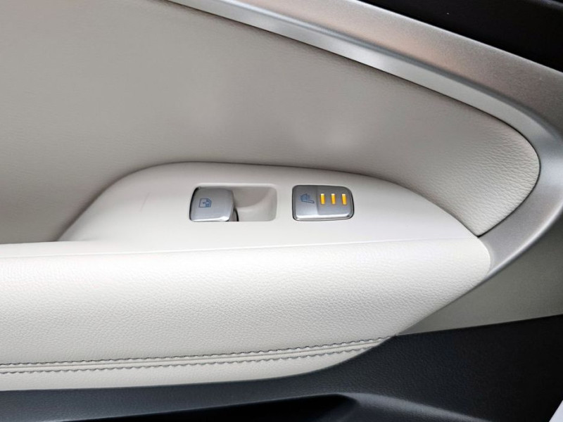 2022 Genesis G70 с пробегом 53 995 км