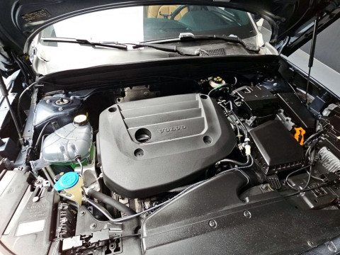 2021 Volvo XC40 с пробегом 10 574 км