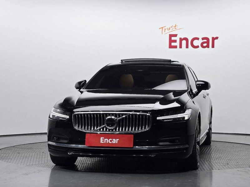 2022 Volvo S90 с пробегом 94 674 км
