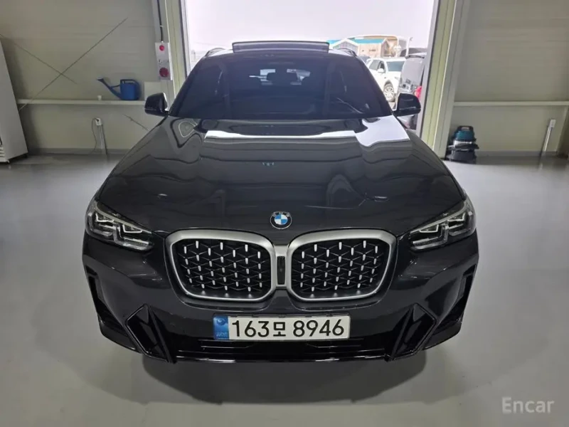 2024 BMW X4 с пробегом 25 900 км