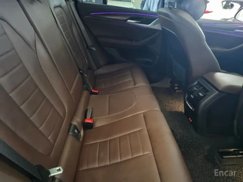 2024 BMW X4 с пробегом 25 900 км