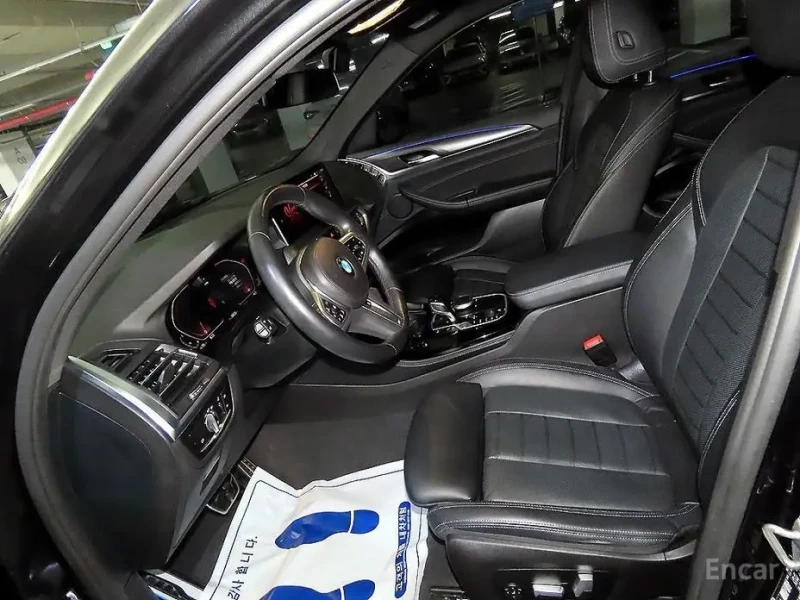 2023 BMW X4 с пробегом 30 829 км