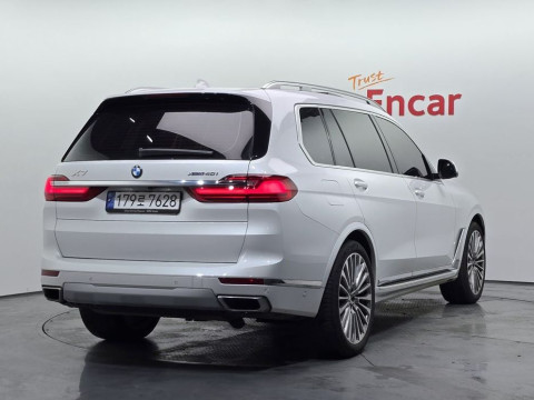 2022 BMW X7 с пробегом 19 526 км